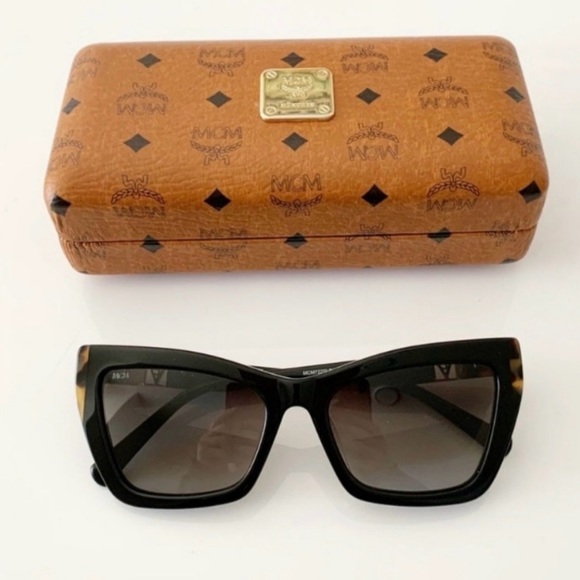 MCM Sunglasses - excellent condition - Picture 15 of 16